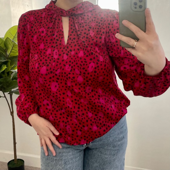 Twist Neck Long Sleeve Leopard Cheetah Polka Dot Classy Classic Party Hip Blouse - Picture 5 of 6